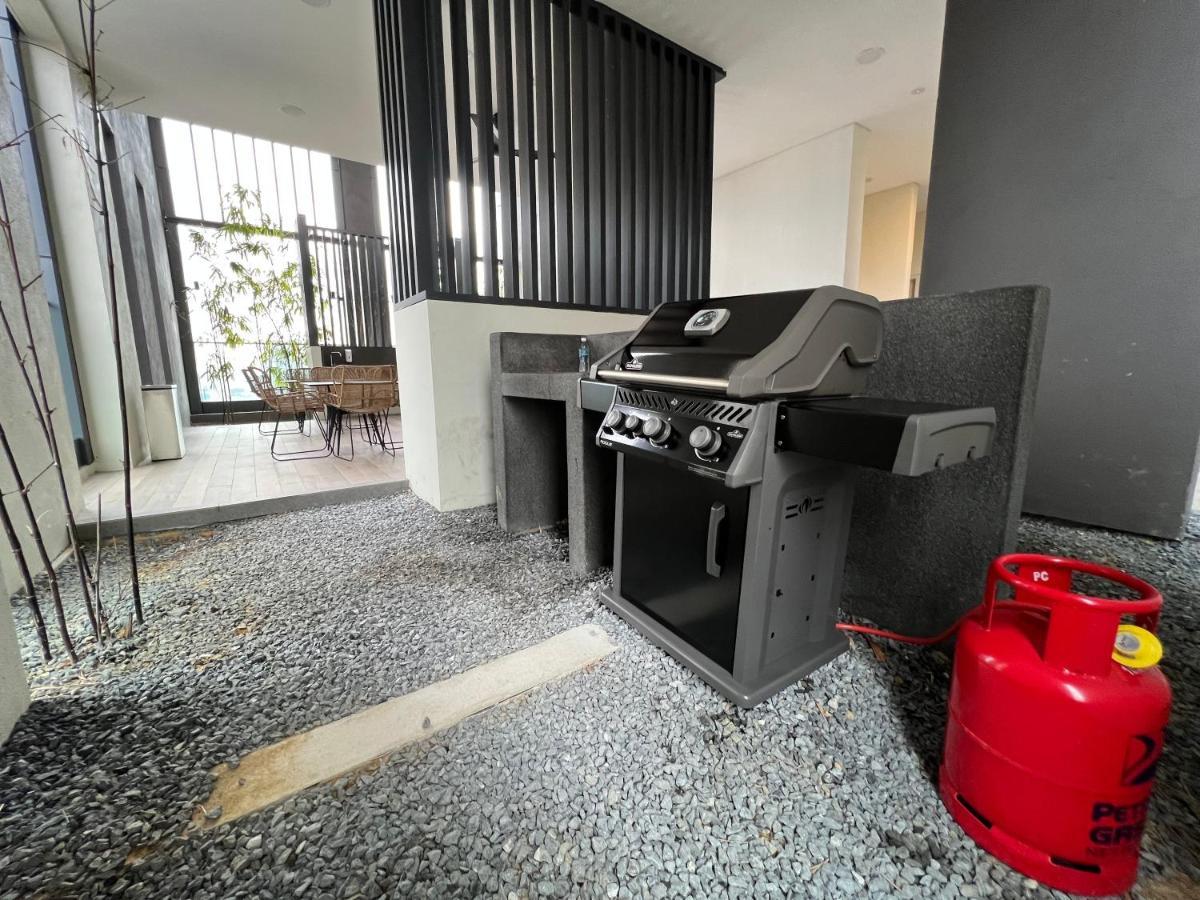 Lucentia Residence Bbcc Lalaport At Kuala Lumpur By Luxe Home Exterior foto